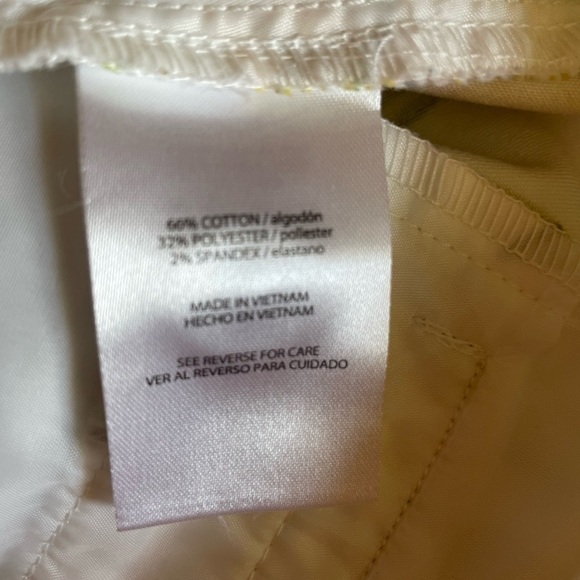 Isaac Mizrahi New York lemon  and lime shorts - Picture 5 of 6